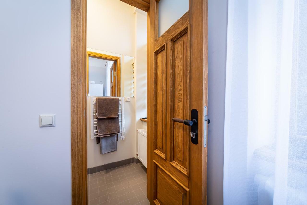 Stories Writer'S Ap 40Sqm Renovated Free Parking Apartamento Riga Exterior foto